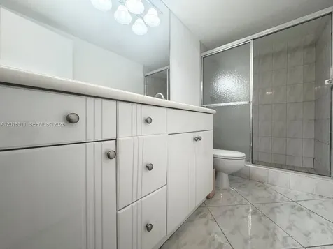 3800 S Ocean Drive Hollywood FL 33019