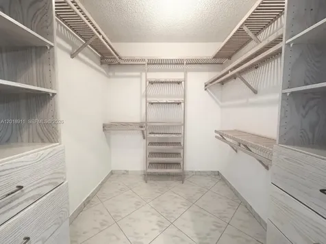 3800 S Ocean Drive Hollywood FL 33019