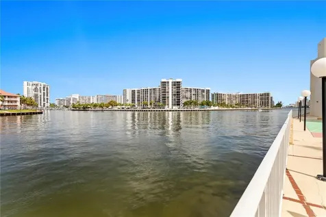3800 S Ocean Drive Hollywood FL 33019