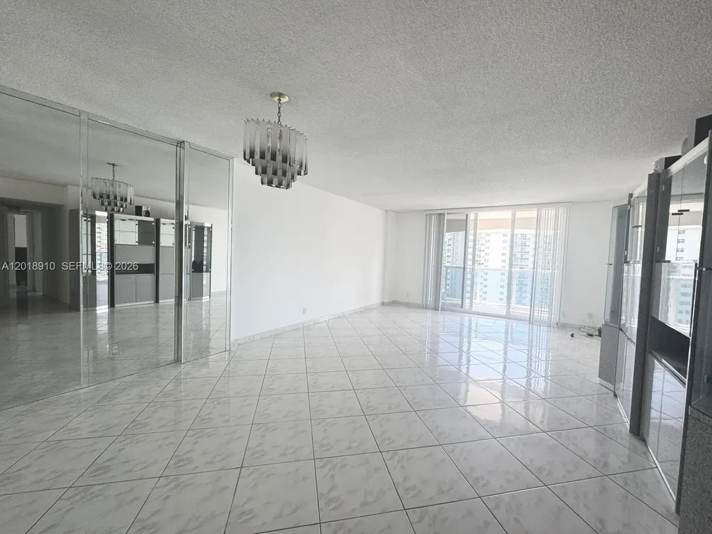 3800 S Ocean Drive Hollywood FL 33019