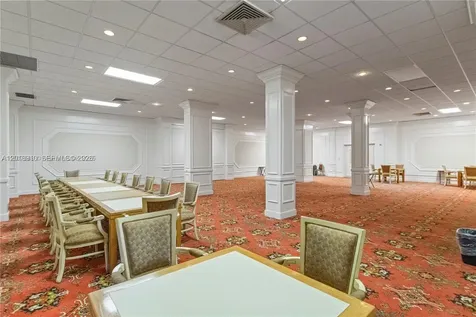 3800 S Ocean Drive Hollywood FL 33019