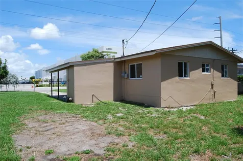 3020 NW 71st Street Miami FL 33147