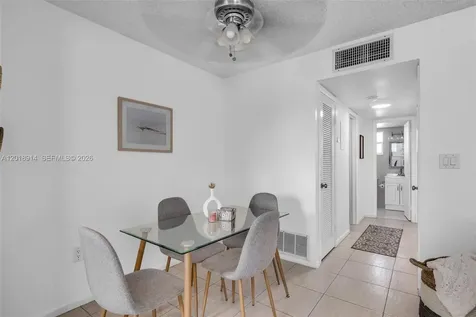 1720 Jefferson Street Hollywood FL 33020