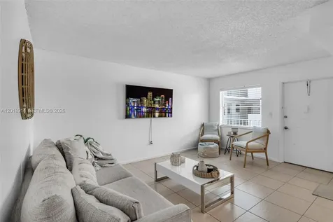 1720 Jefferson Street Hollywood FL 33020