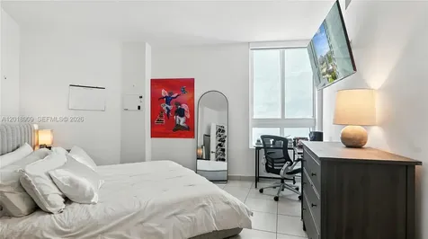 1900 N Bayshore Drive Miami FL 33132