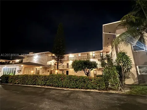 1480 E Sample Road Pompano Beach FL 33064