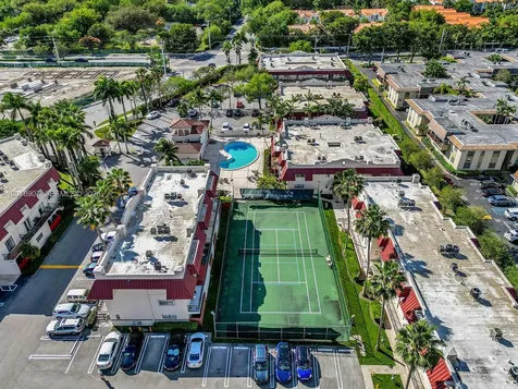 8600 SW 67th Avenue Pinecrest FL 33156