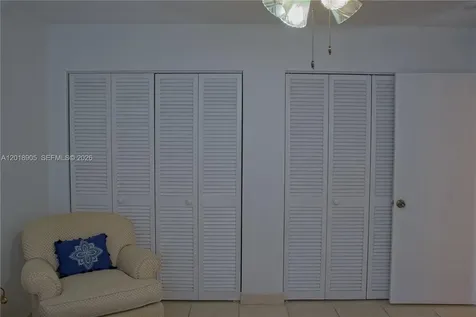 5300 Washington Street Hollywood FL 33021