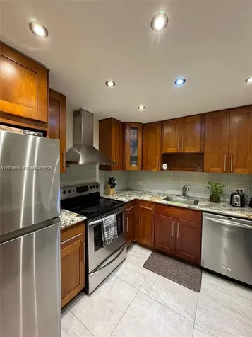 3800 S Ocean Drive Hollywood FL 33019