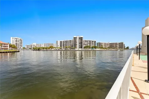 3800 S Ocean Drive Hollywood FL 33019