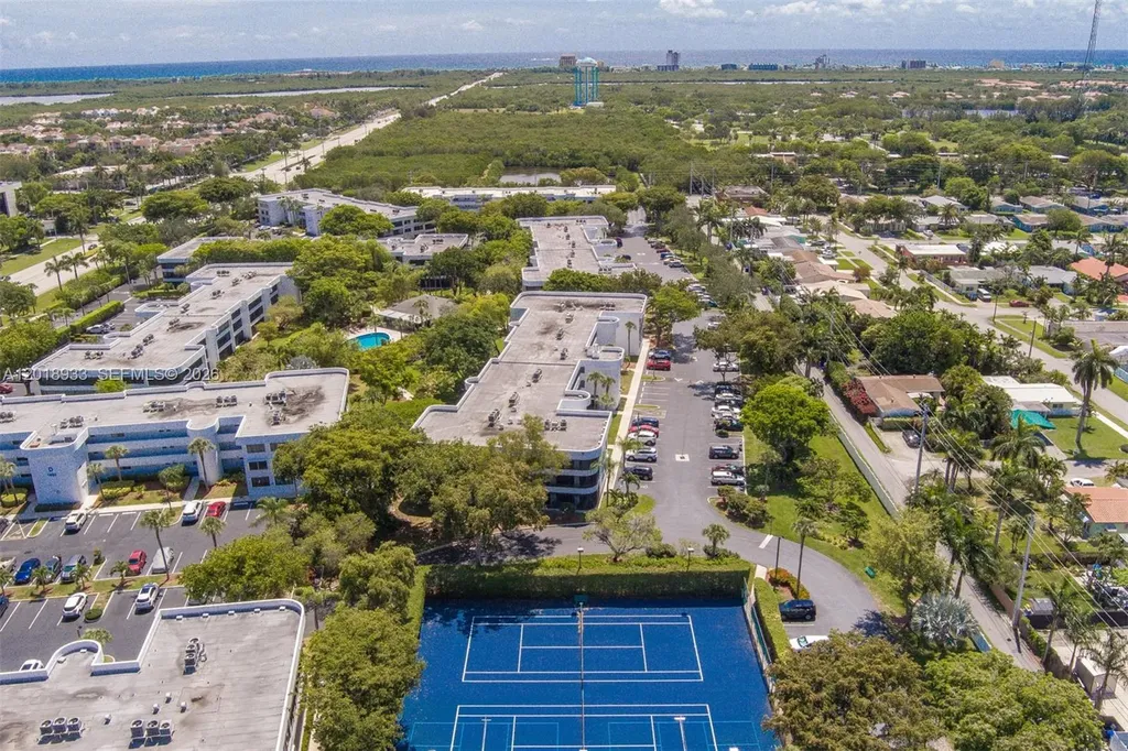 1410 Sheridan Street Hollywood FL 33020