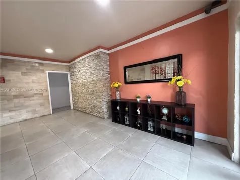 8425 NW 8th Street Miami FL 33126