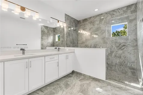 582 Parsons Way Deerfield Beach FL 33442