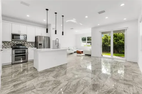 582 Parsons Way Deerfield Beach FL 33442