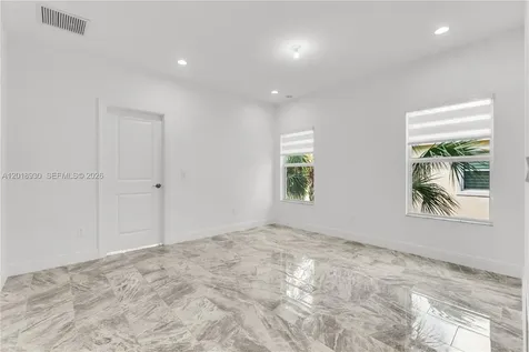 582 Parsons Way Deerfield Beach FL 33442