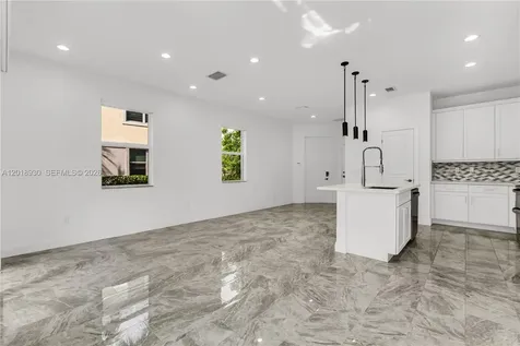 582 Parsons Way Deerfield Beach FL 33442