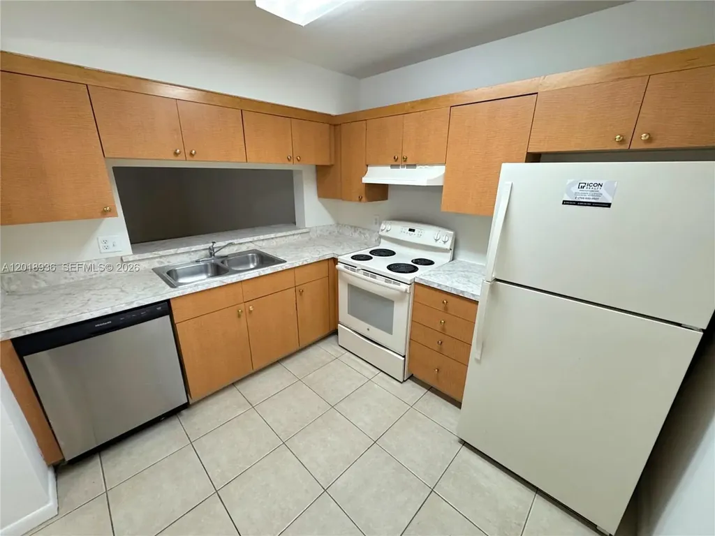 3500 NW 116th Terrace Coral Springs FL 33065