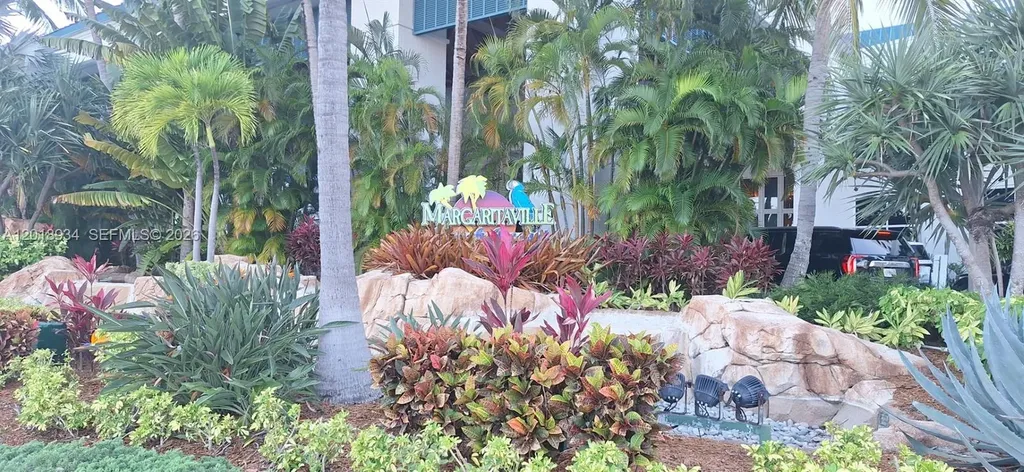 1908 N Ocean Drive Hollywood FL 33019
