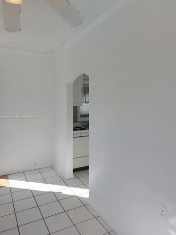 1908 N Ocean Drive Hollywood FL 33019
