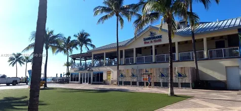 1908 N Ocean Drive Hollywood FL 33019