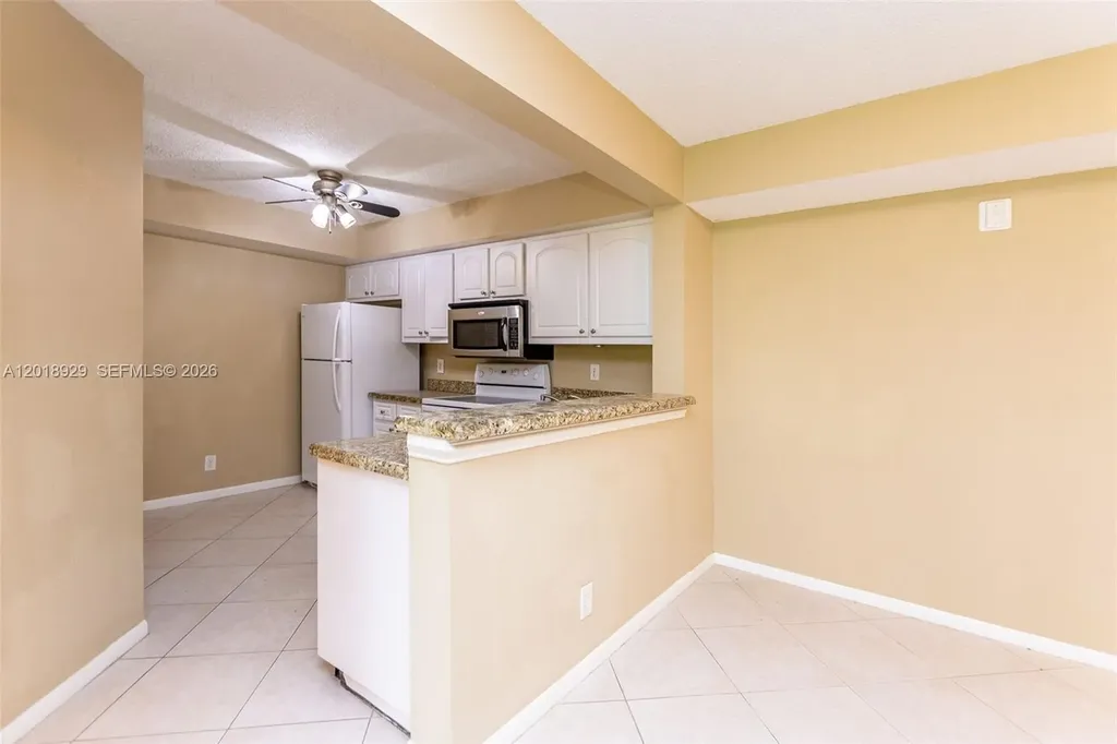 5721 Riverside Drive Coral Springs FL 33067