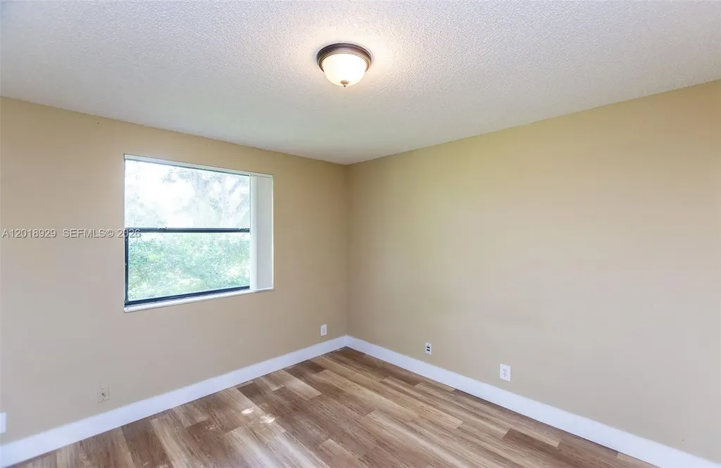 5721 Riverside Drive Coral Springs FL 33067