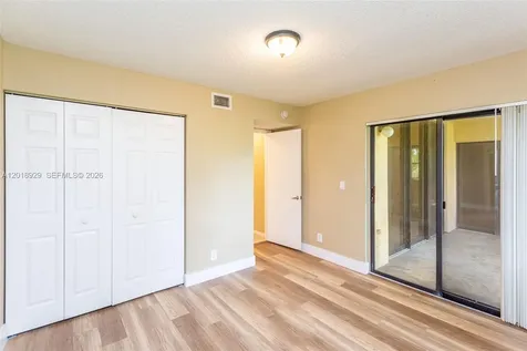 5721 Riverside Drive Coral Springs FL 33067