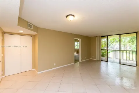 5721 Riverside Drive Coral Springs FL 33067