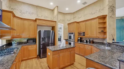 5960 NW 79th Way Parkland FL 33067