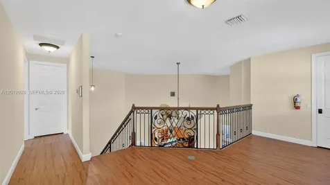 5960 NW 79th Way Parkland FL 33067