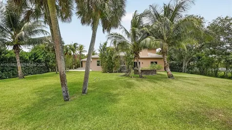 5960 NW 79th Way Parkland FL 33067