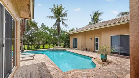 5960 NW 79th Way Parkland FL 33067