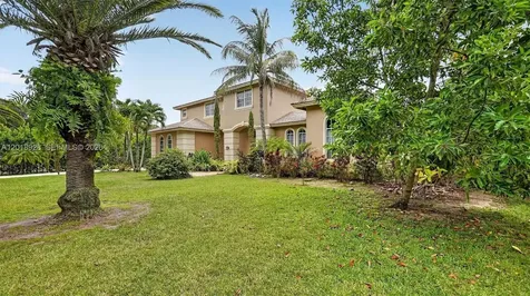 5960 NW 79th Way Parkland FL 33067