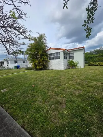 1611 Coral Gate Drive Miami FL 33145