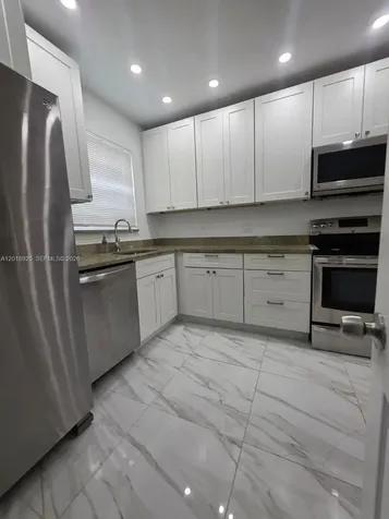 1611 Coral Gate Drive Miami FL 33145