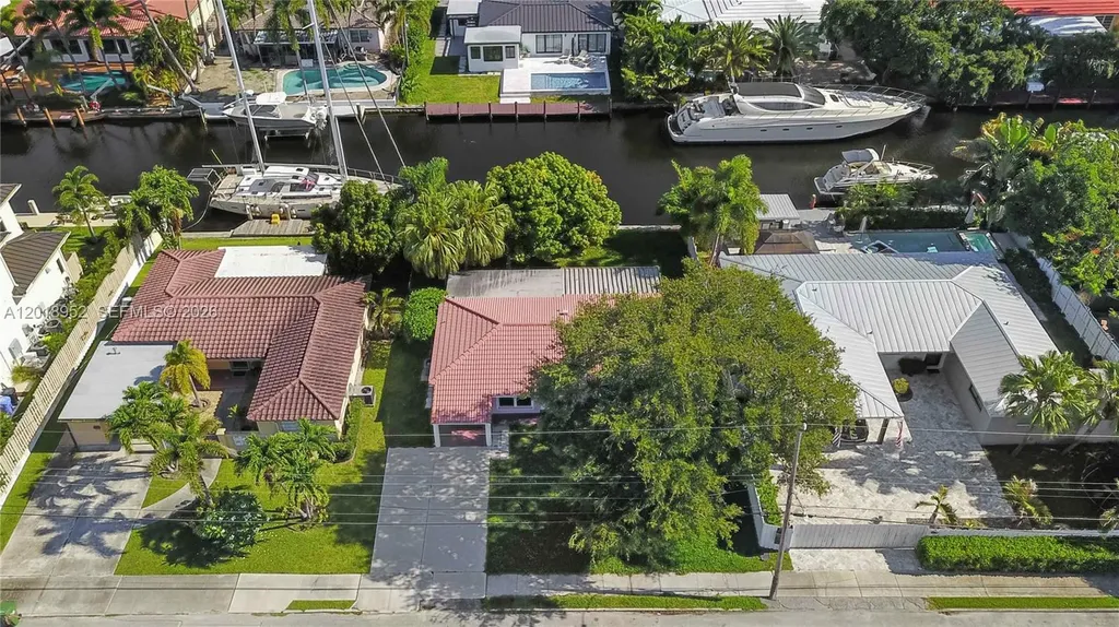 917 Mandarin Isle Fort Lauderdale FL 33315