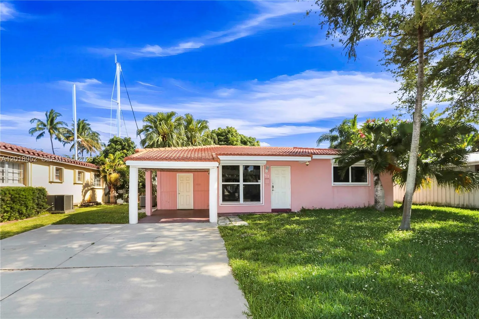 917 Mandarin Isle Fort Lauderdale FL 33315