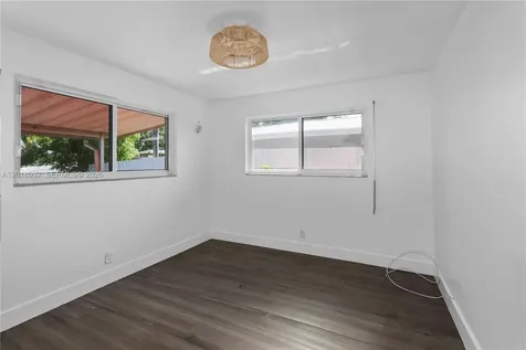 917 Mandarin Isle Fort Lauderdale FL 33315