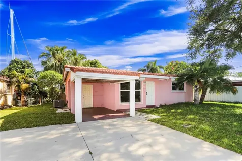 917 Mandarin Isle Fort Lauderdale FL 33315