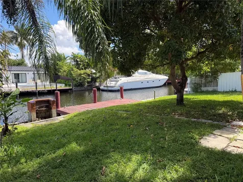 917 Mandarin Isle Fort Lauderdale FL 33315
