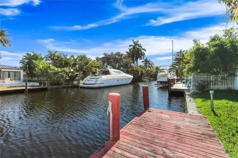 917 Mandarin Isle Fort Lauderdale FL 33315
