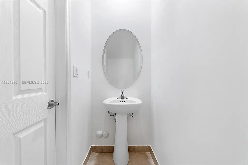 1541 SW 28th Street Fort Lauderdale FL 33315