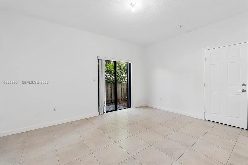 1541 SW 28th Street Fort Lauderdale FL 33315