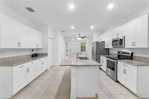 1541 SW 28th Street Fort Lauderdale FL 33315