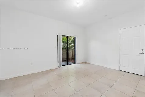 1541 SW 28th Street Fort Lauderdale FL 33315