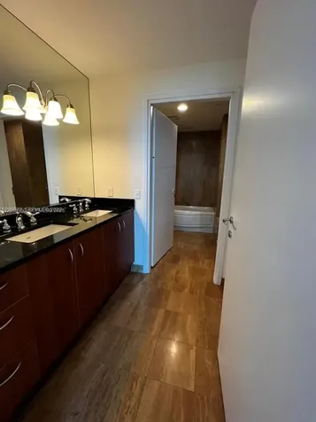 300 S Biscayne Boulevard Miami FL 33131