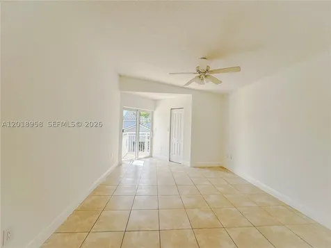 15428 SW 50th Terrace Miami FL 33185