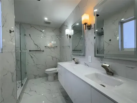 15428 SW 50th Terrace Miami FL 33185