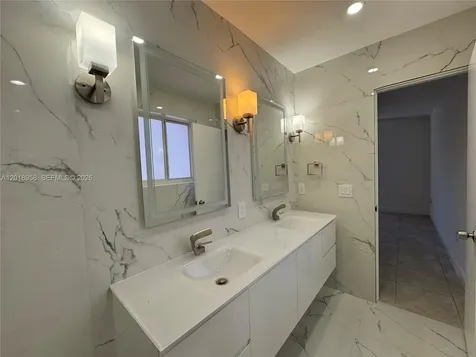 15428 SW 50th Terrace Miami FL 33185