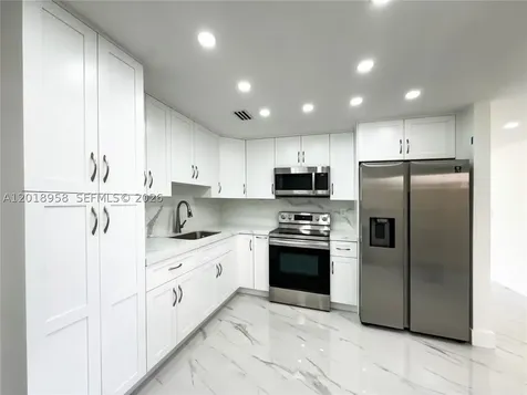 15428 SW 50th Terrace Miami FL 33185